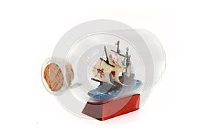 Smal ship in th glass bottle