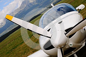 Small airplane - propeller