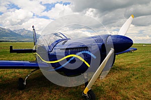 Small airplane - propeller