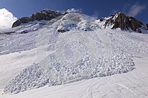 Small avalanche bottom view.