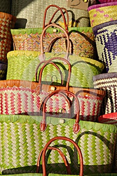 The small baskets in largest,