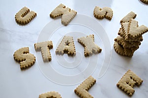 Small Biscuits Spelling `Stax`