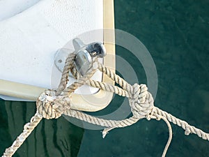 Small Boat Mooring Ropes and Knots