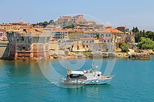 Small boat in the waters of the Tyrrhenian Sea. Portoferraio.