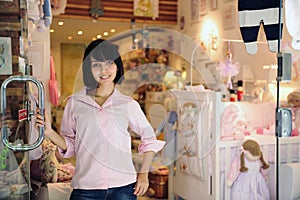 Small business owner: baby store