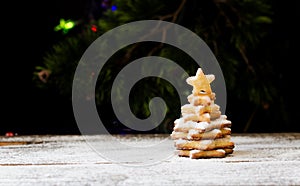 Small Christmas tree of a gingerbread biscuit, selective focus