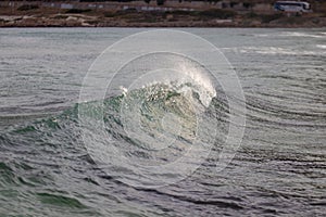 Small Glistering wave