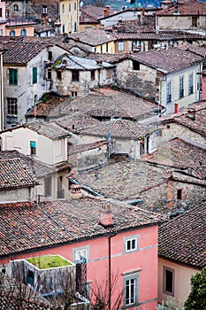 Small housing in Barga, Italy