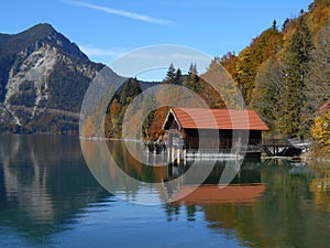 Small Hut in Walchensee Baviera photo