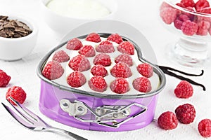 Small raspberry tart