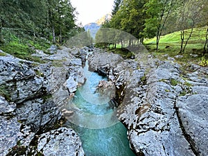 The Small Soca Gorge (Slovenia) - Kleine Soca-Schlucht oder Kleinen Soca-Troge (Kleinen Soca-Troege) photo