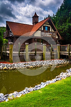 Small stream and red-roofed building in Helen, Georgia.