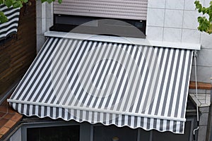 small striped sunroof