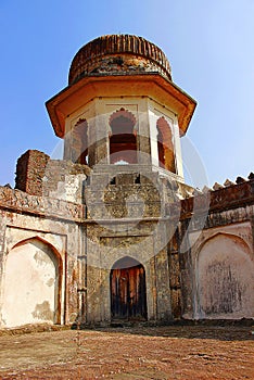 Small tower, Bibi-Ka-Maqbara, Bibi-Ka-Maqbara, Aurangabad photo