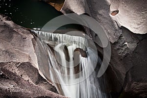 The Small waterfalls that can be found in Vale da lua or Valley of the Moon