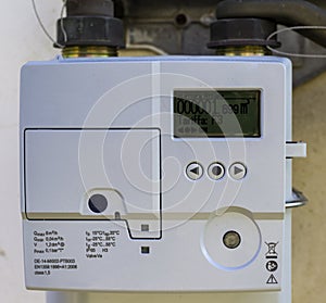 Smart gas meter with WAN and home area network connection