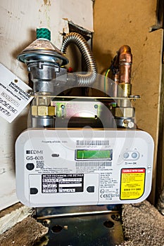 Smart meter for gas