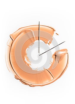 A smear of foundation in the form of a semicircle, symbolizing the clock. The concept of persistence tonal base during