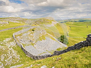 Smearsett Scar from above Feizoe near to settle in the yorkshire dales