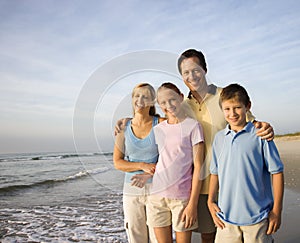 Familia sobre el Playa 