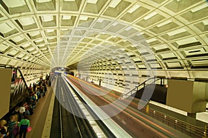 Smithsonian metro station photo