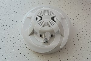 smoke detector, fire alarm