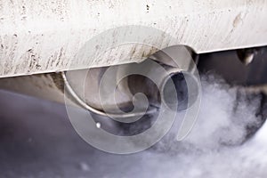 Smoke exhaust pipe car