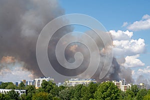 Smoke over the city, fire in the metropolis