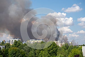 Smoke over the city, fire in the metropolis