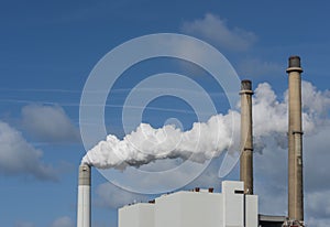 Smoke pollution of a power plant in holland