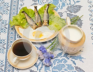Smoked herring with fried egg