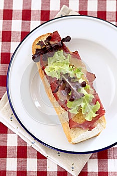 Smoked honey ham baguette