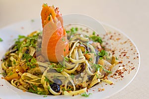 Smoked salmon linguine aglio olio