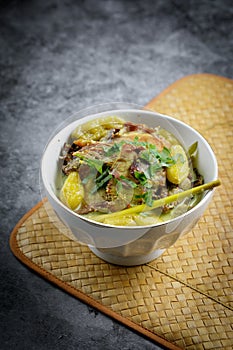 Smokey beef with tumeric and coconut milk also known as