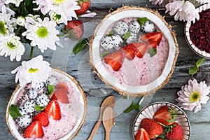 Smoothie Bowls with Strawberries and Dragon Fruit