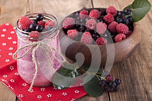 Smoothies of raspberry and shadberry with yogurt.