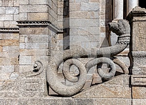 Snake balustrade of the Porto cathedral