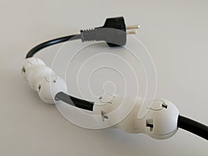 Snap on ferrite for EMC suppression