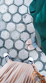 Sneakers and flatshoes