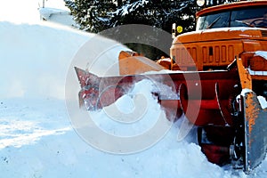 Snegouborka technology in winter