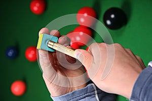 Snooker Cue Chalking