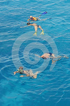 Snorkeling in pairs