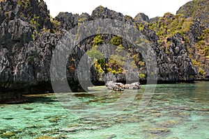 Snorkeling spot in Miniloc island. Bacuit archipelago. El Nido. Palawan. Philippines