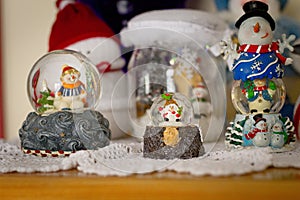 Snow balls with Snowman - Christmas Decorations