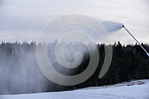 snow cannon