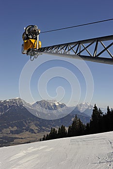 Snow Cannon for Skiing