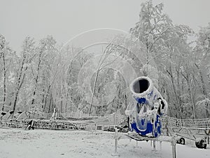 Snow cannons for artificial snow at the ski resort