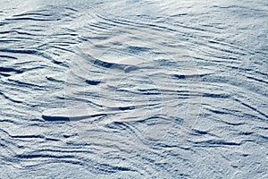 Snow crust with small dunes