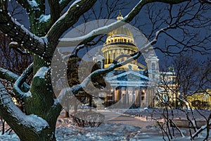 Snow fairy tale and mysticism of the night of St. Petersburg