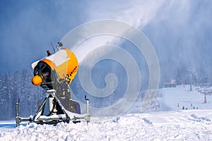 Snow gun, ski resort